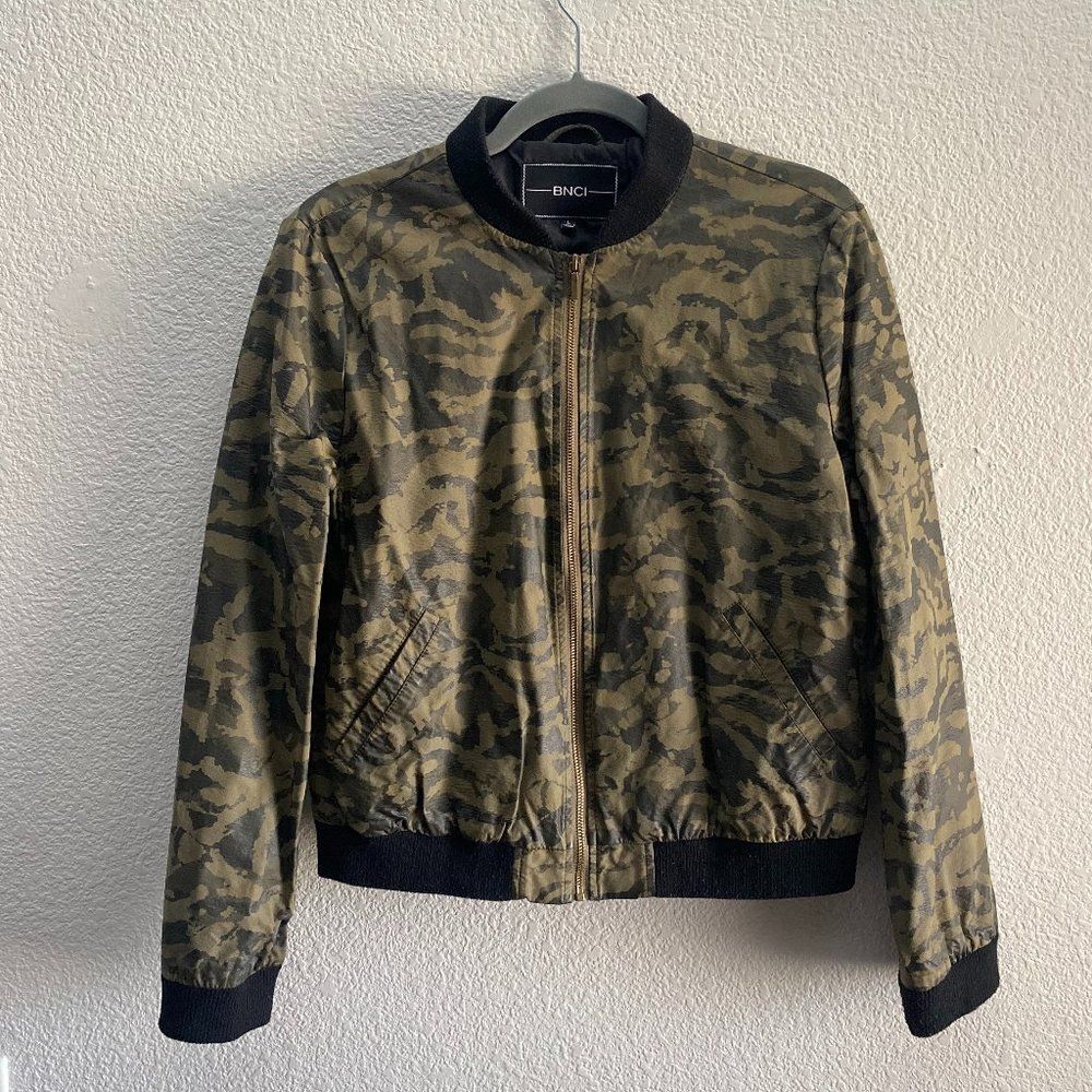 BNCI by Blanc Noir Camo Moto Jacket Full Zip Size Large